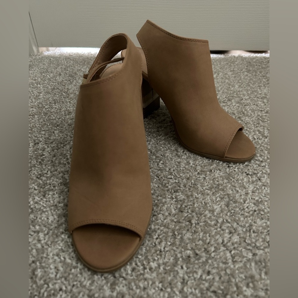 Apt 9. Opened Toed Summer Heels